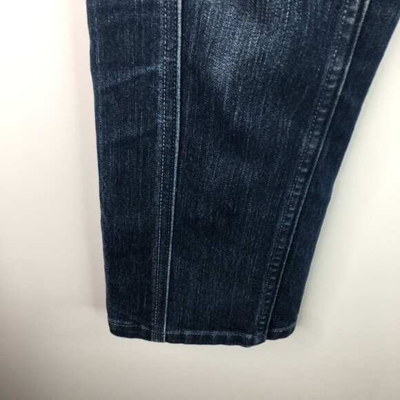 Levi’s Lady Style Cropped Jeans - Picture 2 of 11